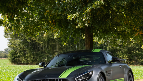 Mercedes-AMG GT-R Phone Wallpaper