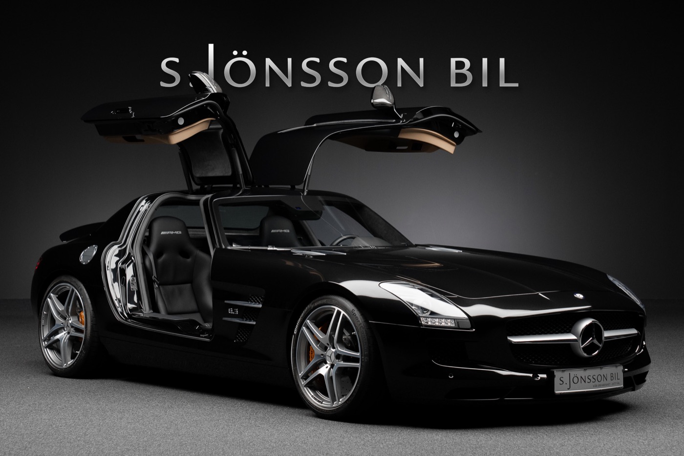 Mercedes-Benz SLS AMG